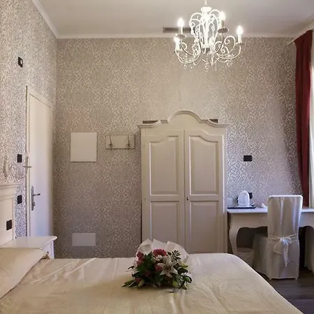 Charming Santa Fosca Otel 3*
