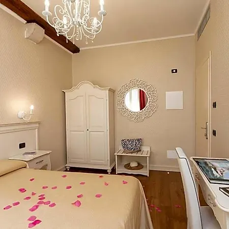 Charming Palace Santa Fosca Guest house 3*